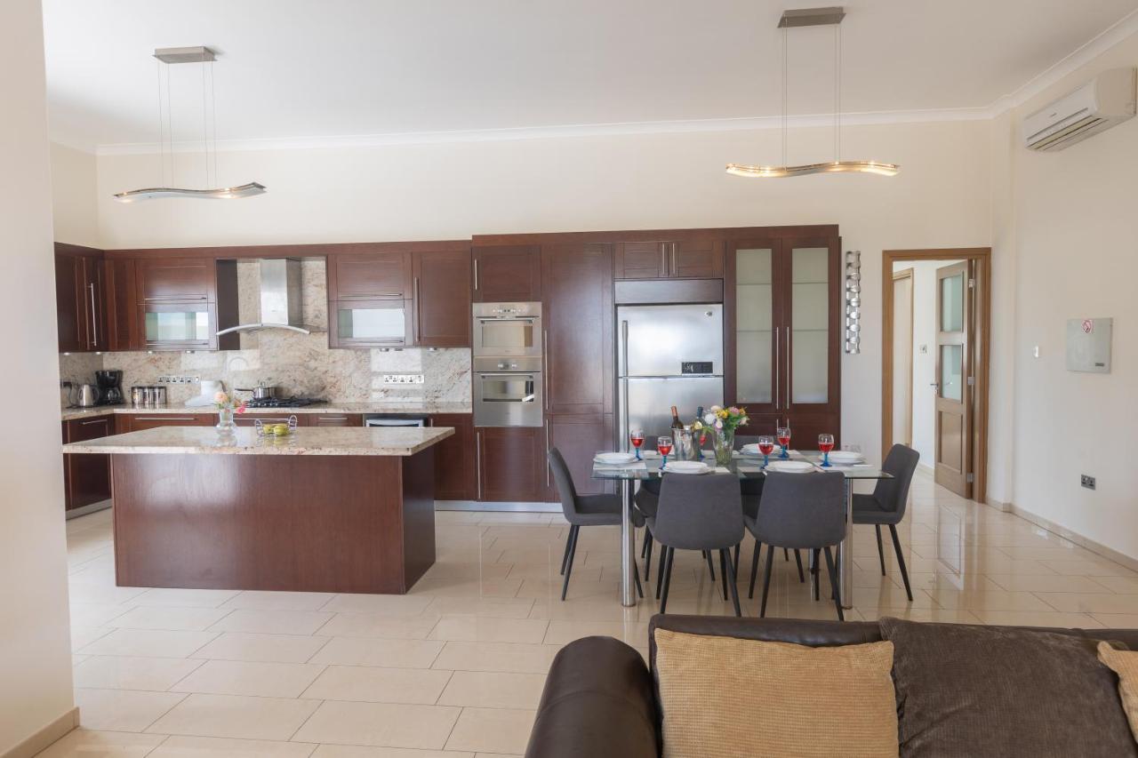 Sparta Luxury Villa Protarász Kültér fotó