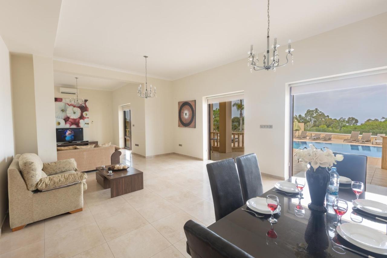 Sparta Luxury Villa Protarász Kültér fotó
